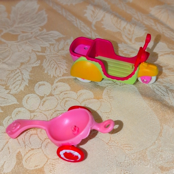 My Little Ponies, Accessories & Train. Discontinued Lot Of 28 Ponies! 2000-2010 - Picture 11 of 16